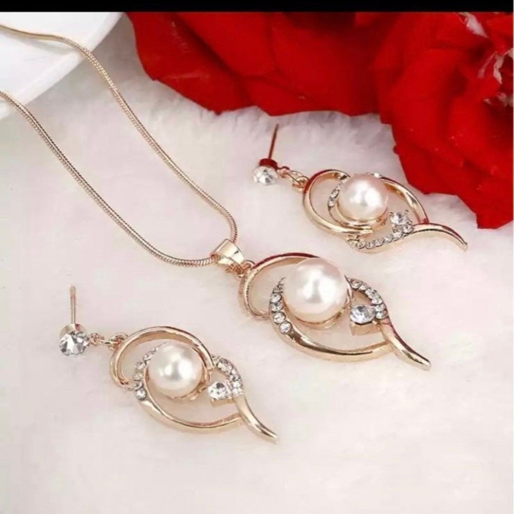 Necklace for women